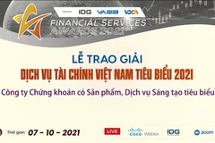 Lễ trao giải thưởng dịch vụ tài chính tiêu biểu năm 2021 được tổ chức theo hình thức trực tuyến. (Nguồn: Bnews/TTXVN) 