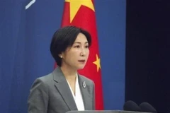 Người phát ngôn Bộ Ngoại giao Trung Quốc Mao Ninh phát biểu tại cuộc họp báo ở Bắc Kinh. (Ảnh: Kyodo/TTXVN)