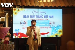 Chủ tịch Hội Y dược Việt Nam tại Nga Hoàng Xuân Mai phát biểu tại lễ kỷ niệm ngày Thầy thuốc Việt Nam. (Nguồn: VOV)