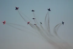 Trình diễn bay ấn tượng tại Triển lãm Hàng không Vũ trụ quốc tế Moskva