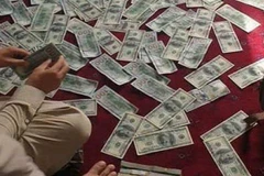 Taliban tung video vali đầy chặt tiền, vàng tại nhà cựu Phó Tổng thống