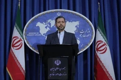 Người phát ngôn Bộ Ngoại giao Iran Saeed Khatibzadeh trong cuộc họp báo tại Tehran. (Nguồn: IRNA/TTXVN) 