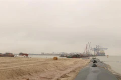 Các bến cảng thuộc cảng nước sâu Lạch Huyện đi vào hoạt động khẳng định vị thế của cảng biển Việt Nam trên bản đồ hàng hải quốc tế. (Ảnh: Minh Thu/TTXVN)