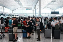 Theo dự kiến, nhân lực của ngành hàng không Hong Kong sẽ thiếu khoảng 16.000 người vào cuối năm 2024. (Nguồn: Reuters)