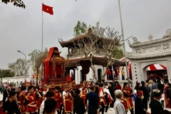 Lễ hội chùa Đậu (Hà Nội) xuân Giáp Thìn. (Ảnh: Trần Việt/TTXVN)