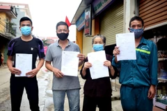 Hình ảnh về cuộc sống bên trong thôn Hạ Lôi những ngày cách ly