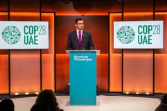 Chủ tịch Hội nghị COP28 Sultan Al Jaber phát biểu tại một hội nghị ở New York, Mỹ ngày 19/9/2023. (Ảnh: AFP/TTXVN)