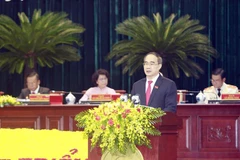 Ủy viên Bộ Chính trị, Bí thư Thành ủy Thành phố Hồ Chí Minh Nguyễn Thiện Nhân phát biểu khai mạc Đại hội đại biểu Đảng bộ Thành phố Hồ Chí Minh khóa XI, nhiệm kỳ 2020-2025. (Ảnh: Thanh Vũ/TTXVN) 