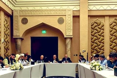 Phái đoàn Chính phủ Afghanistan trước vòng đàm phán với các đại diện Taliban tại Doha, Qatar ngày 15/9/2020. (Nguồn: AFP/TTXVN) 