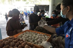 Triển khai 'Chợ nhân đạo' để hỗ trợ người gặp khó khăn do COVID-19