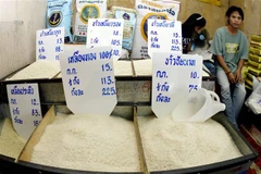 Một cửa hàng bán gạo ở Bangkok, Thái Lan. (Ảnh: AFP/TTXVN) 