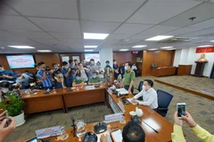 Công an Thành phố Hồ Chí Minh cung cấp thông tin về việc khởi tố vụ án về vụ việc lây lan COVID-19 trong cộng đồng. (Ảnh: Thành Chung/TTXVN) 