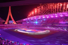 Ngày 5/5/2023, Lễ khai mạc Đại hội Thể thao Đông Nam Á lần thứ 32 (SEA Games 32) diễn ra hoành tráng trên sân vận động quốc gia Morodok Techo ở Phnom Penh, Vương quốc Campuchia. (Ảnh: THX/TTXVN)