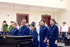 Tuyên án các bị cáo trong ngày 3/4. (Ảnh: TTXVN phát)