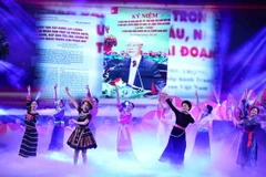 Các tiết mục nghệ thuật đặc sắc trong Chương trình giao lưu nghệ thuật “Sao Độc lập.”(Ảnh: Minh Đức/TTXVN)