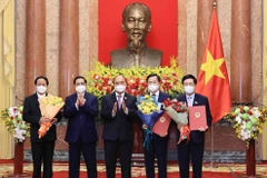 Chủ tịch nước trao Quyết định bổ nhiệm cho các thành viên Chính phủ