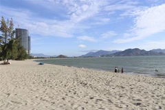 Bãi biển Bình Sơn-Ninh Chữ (thành phố Phan Rang-Tháp Chàm). (Ảnh: Nguyễn Thành/TTXVN) 