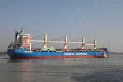 Tàu chở hàng Thiên Huệ khởi hành từ Trương Gia Cảng ở tỉnh Giang Tô, Trung Quốc ngày 1/11/2023, để tham gia sứ mệnh thám hiểm Nam Cực. (Ảnh: THX/TTXVN) 