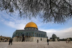 Nhà thờ Mái vòm tại đền thờ Hồi giáo Al-Aqsa (mà Israel gọi là Núi Đền) ở Thánh địa Jerusalem. (Ảnh: AFP/TTXVN)