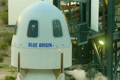Tàu vũ trụ New Shepard của công ty Blue Origin tại Van Horn, Texas, Mỹ, ngày 20/7/2021. (Ảnh: AFP/TTXVN) 