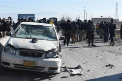 Hiện trường một vụ đánh bom ở Pakistan. (Ảnh: AFP/TTXVN)