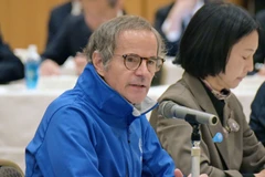 Tổng Giám đốc Cơ quan Năng lượng Nguyên tử Quốc tế (IAEA) Rafael Grossi phát biểu tại cuộc gặp với ngư dân địa phương tại thành phố Iwaki, tỉnh Fukushima, Nhật Bản, ngày 13/3/2024. (Ảnh: Kyodo/TTXVN)