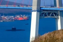 Tàu ngầm Generalissimo Suvorov sẽ giúp củng cố lực lượng tàu ngầm chạy bằng năng lượng hạt nhân của Hạm đội Thái Bình Dương tại căn cứ tàu ngầm Rybachy trên bán đảo Kamchatka. (Nguồn: AP)