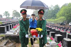 Trang trọng Lễ truy điệu, an táng 5 hài cốt liệt sỹ ở Quảng Trị