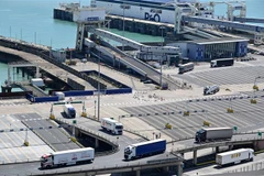 Cầu cảng Dover, miền Nam nước Anh ngày 12/7/2020. (Ảnh: AFP/TTXVN) 