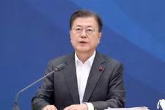 Tổng thống Hàn Quốc Moon Jae-in phát biểu tại cuộc họp ở Seoul ngày 20/12/2021. (Ảnh: Yonhap/TTXVN) 