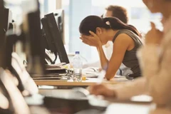 Chưa đến 1/3 số phụ nữ bị quấy rối thông báo sự việc cho người quản lý. (Nguồn: Getty Images)