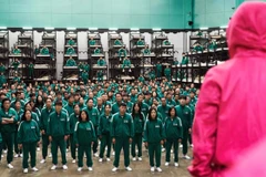 Squid Game trở thành bộ phim ăn khách nhất trong lịch sử Netflix