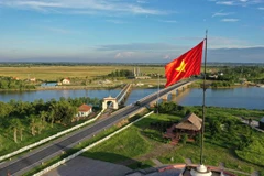 Cụm di tích lịch sử cầu Hiền Lương-sông Bến Hải. (Nguồn: Báo ảnh Dân tộc và Miền núi)