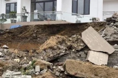 Quảng Ninh: Sập bờ tường khiến một người chết, một người bị thương