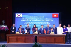 Quang cảnh lễ ký. (Ảnh: Văn Điệp/TTXVN)