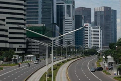 Cảnh vắng vẻ trên đường phố tại Jakarta, Indonesia ngày 1/4/2020 trong bối cảnh dịch COVID-19 lan rộng. (Nguồn: THX/TTXVN) 