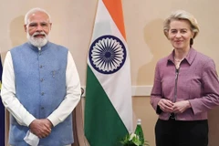 Chủ tịch Liên minh châu Âu (EU) Ursula von der Leyen (phải) và Thủ tướng nước Ấn Độ Narendra Modi.(Nguồn: deccanherald.com) 