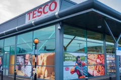 Tesco cho biết kế hoạch cắt giảm việc làm sẽ giúp hãng điều hành doanh nghiệp một cách hiệu quả nhất có thể. (Nguồn: The Observer)