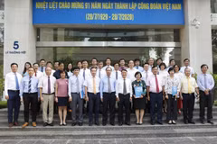 TTXVN làm việc với các Trưởng cơ quan đại diện Việt Nam tại nước ngoài