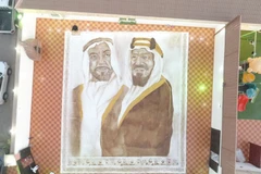 Bức tranh sử dụng 4,5kg càphê hết hạn. (Nguồn: Supplied) 