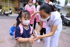 Các trường mầm non trên địa bàn Đà Nẵng đón học sinh quay lại trường ngày đầu tiên hôm 21/9. (Nguồn: Vietnam+) 