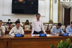 Bộ trưởng Bộ Giáo dục và Đào tạo Nguyễn Kim Sơn phát biểu tại buổi làm việc với Ủy ban Nhân dân Thành phố Hồ Chí Minh. (Ảnh: Thu Hoài/TTXVN)