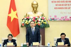 Chủ tịch Quốc hội Trần Thanh Mẫn chủ trì gặp mặt nữ đại biểu Quốc hội