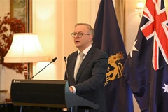 Thủ tướng Australia Anthony Albanese phát biểu tại một cuộc họp ở Canberra. (Ảnh: AFP/TTXVN) 