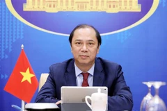 Thứ trưởng Bộ Ngoại giao Nguyễn Quốc Dũng dự hội nghị Kinh doanh Ấn Độ Dương-Thái Bình Dương theo hình thức trực tuyến. (Ảnh: Phạm Kiên/TTXVN) 
