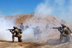 Binh sỹ Australia tham gia huấn luyện cho quân đội Iraq. (Nguồn: AP) 