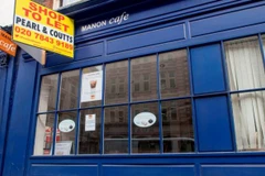 Kể từ khi đại dịch bùng phát, cứ 7 quán bar và nhà hàng ở quận City of London thì có 1 quán phải đóng cửa. (Nguồn: Alamy) 