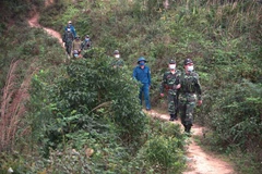 Cán bộ, chiến sỹ Đồn Biên phòng Bạch Đích (huyện Yên Minh, Hà Giang) tuần tra bảo vệ biên giới. (Nguồn: TTXVN phát) 