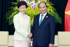 Thủ tướng Nguyễn Xuân Phúc tiếp bà Lâm Trịnh Nguyệt Nga, Trưởng Đặc khu hành chính Hong Kong hồi năm 2017. (Nguồn: TTXVN) 
