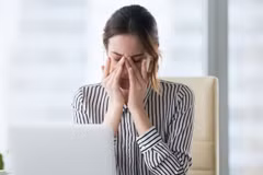 Thị lực suy yếu có thể là yếu tố nguy cơ gây ra chứng mất trí nhớ. (Nguồn: Vizols)